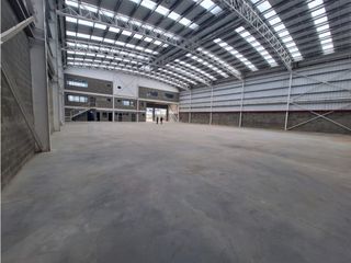 BODEGA EN ARRIENDO, SIBERIA, PARQUE INDUSTRIAL