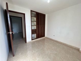 ARRIENDO Apartamento 3 alcobas Palma Real