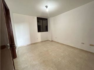 ARRIENDO Apartamento 3 alcobas Palma Real