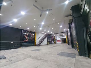 Foto 8 de VENTA EDIFICIO DE 3 PISOS EN BARRIO GRANADA
