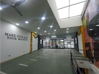Foto 10 de VENTA EDIFICIO DE 3 PISOS EN BARRIO GRANADA