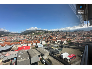 EN VENTA  PENTHOUSE EN CUENCA