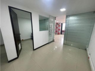 Foto 5 de Oficina en arriendo - Alto prado