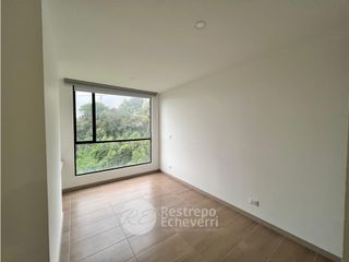 Apartamento en arriendo, Av. Alberto Mendoza, Manizales.