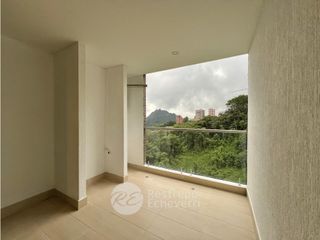 Apartamento en arriendo, Av. Alberto Mendoza, Manizales.