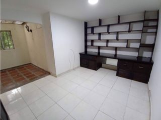 VENTA DE APARTAMENTO EN EL BARRIO CONQUISTADORES DE MEDELLN