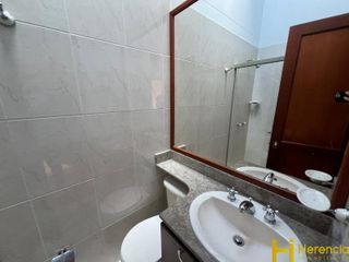 Casa en Arriendo Ubicado en Envigado Codigo 832