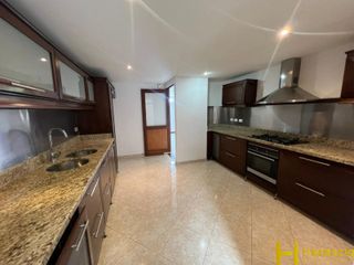 Casa en Arriendo Ubicado en Envigado Codigo 832