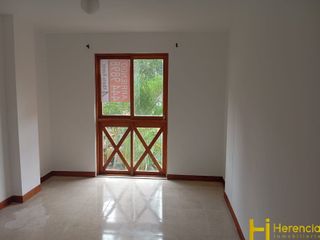 Casa en Arriendo Ubicado en Envigado Codigo 735