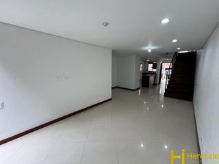 Casa en Arriendo Ubicado en Medellín Codigo 821