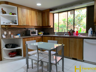 Casa en Venta Ubicado en Medellín Codigo 123