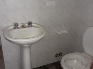 Foto 10 de Casa en venta - 4 Dormitorios 4 Baños - Cochera - 148mts2 - Bernal Este