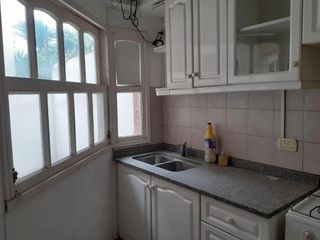 Foto 4 de Casa en venta - 4 Dormitorios 4 Baños - Cochera - 148mts2 - Bernal Este