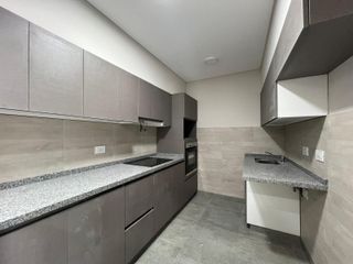 Foto 6 de Zeballos 4360, Villa Dominico ¡Tres ambientes con balcón en Venta!