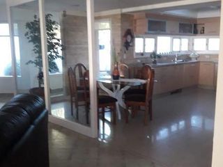 Foto 6 de Chalet. Los Pinares.Tres dormitorios. Quincho. Parque