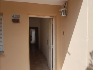 Foto 24 de VENDO CASA YOFRE SUD 2 DOR + 3 DEPTOS IDEAL INVERSOR CON RENTAS