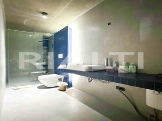 Foto 8 de Casa por estrenar con patio y diseño único en San Juan de Cumbayá