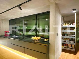 Foto 15 de Casa por estrenar con patio y diseño único en San Juan de Cumbayá