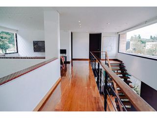 Venta casa 500 mts San Simon