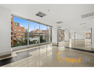 Foto 5 de Se Vende Edificio de Oficinas en Chico, Bogota