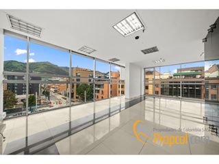 Foto 14 de Se Vende Edificio de Oficinas en Chico, Bogota