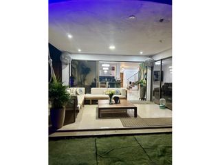 Foto 1 de SE VENDE HERMOSA CASA EN CERRITOS