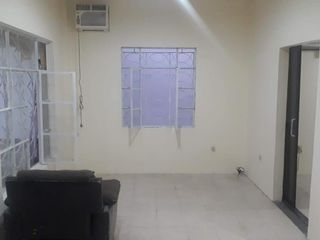 VENDO CASA EN URDESA, GUAYAQUIL