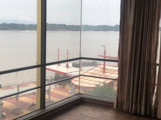 HERMOSO DEPARTAMENTO EN VENTA POR EL MALECON 200