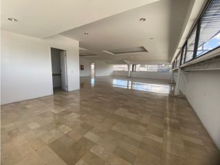 Foto 8 de San Isidro del Inca, Oficina en Renta, 270m2, 3 Ambientes