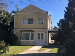 Foto 1 de Casa en venta en El Pato Country Club