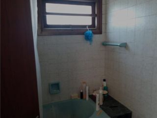 Foto 18 de VENDO CASA 7 AMBIENTES