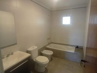Foto 9 de Excelente propiedad 3 ambientes en alquiler,Gobernador Udaondo 4125, &quotRincón de Leloir" (Villa Udaondo) - Ituzaingó