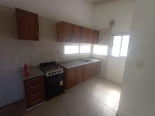 Foto 3 de Excelente propiedad 3 ambientes en alquiler,Gobernador Udaondo 4125, &quotRincón de Leloir" (Villa Udaondo) - Ituzaingó