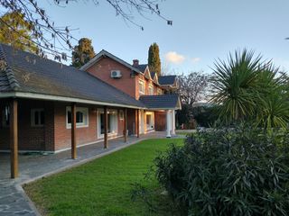 Foto 25 de MAJESTUOSA CASA EN VENTA en VILLA ELISA- PROVINCIA DE BUENOS AIRES