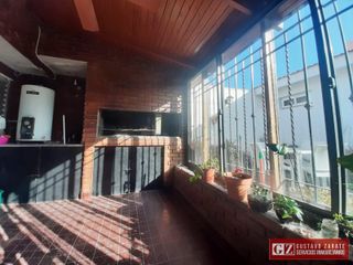 Foto 11 de CASA EN VENTA EN ZONA SUR CON  4 DORMITORIOS + PILETA