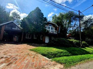 Foto 2 de HERMOSA CASA EN ALQUILER EN BANCO PROVINCIA