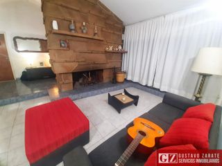 Foto 1 de CASA EN VENTA EN ZONA SUR BARRIO PARQUE VELEZ SARSFIELD
