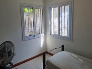 Foto 14 de Retasado Venta Casa 3 dormitorios cochera pasante 3 autos quincho asador Escritura en Ameghino Norte U$S65.000.