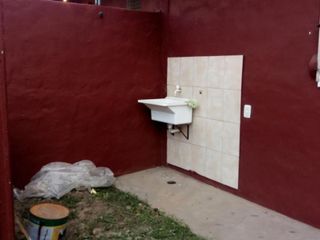 Foto 5 de Dos departamentos en Ingeniero Allan, Varela