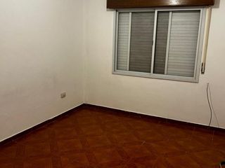 Foto 4 de Avenida del Rosario 177