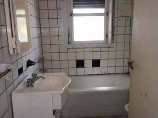Foto 8 de Venta de departamento tipo ph de cuatro ambientes en Ramos Mejia