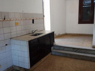Foto 13 de Venta de departamento tipo ph de cuatro ambientes en Ramos Mejia