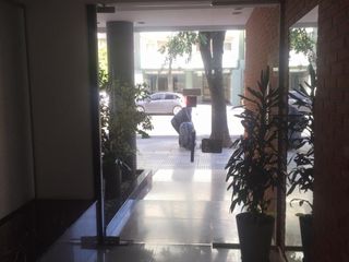Foto 1 de MONOAMB. AL FTE 30 M2 C/ BALC. EN LO MEJOR DE URQUIZA LAUNDRY SUM PISCINA EXP $ 38.000 ANTIG 6 AÑOS