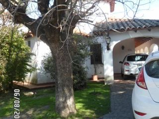 Foto 3 de Casa Country Club Aranjuez - Excelente Estado