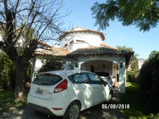 Foto 2 de Casa Country Club Aranjuez - Excelente Estado