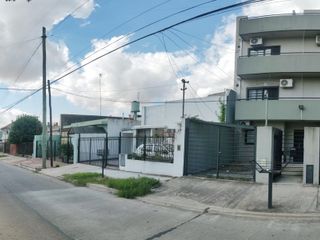 Foto 5 de DEPARTAMENTO 2 AMBIENTES CON PATIO Y COCHERA