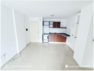 Foto 2 de VENDE: Departamento 1 Dormitorio con Balcón / CENTRO