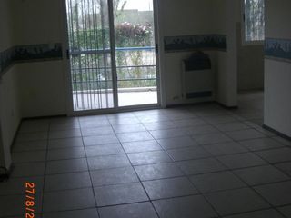 Foto 8 de DEPARTAMENTO 3 AMB CON COCHERA,COMPLEJO CON PISICINA Y PARRILL TIGRE LINIERS 483