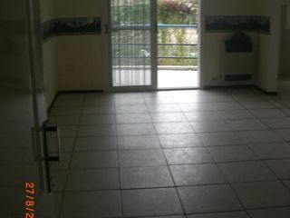Foto 5 de DEPARTAMENTO 3 AMB CON COCHERA,COMPLEJO CON PISICINA Y PARRILL TIGRE LINIERS 483