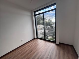 Foto 2 de Monteserrín, Departamento en Venta,  89m2, 2 Habitaciones
